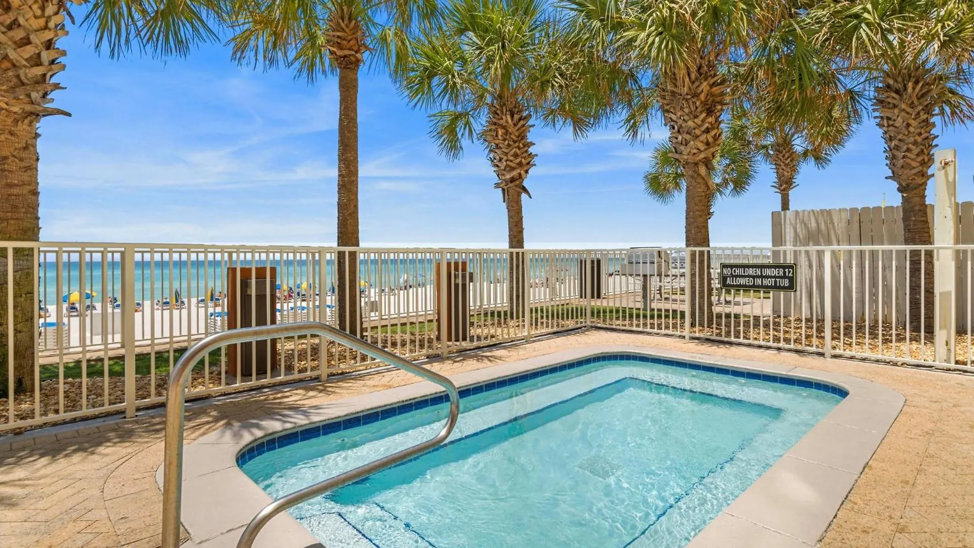 Aparthotel Tropic Winds Condo Panama City Beach