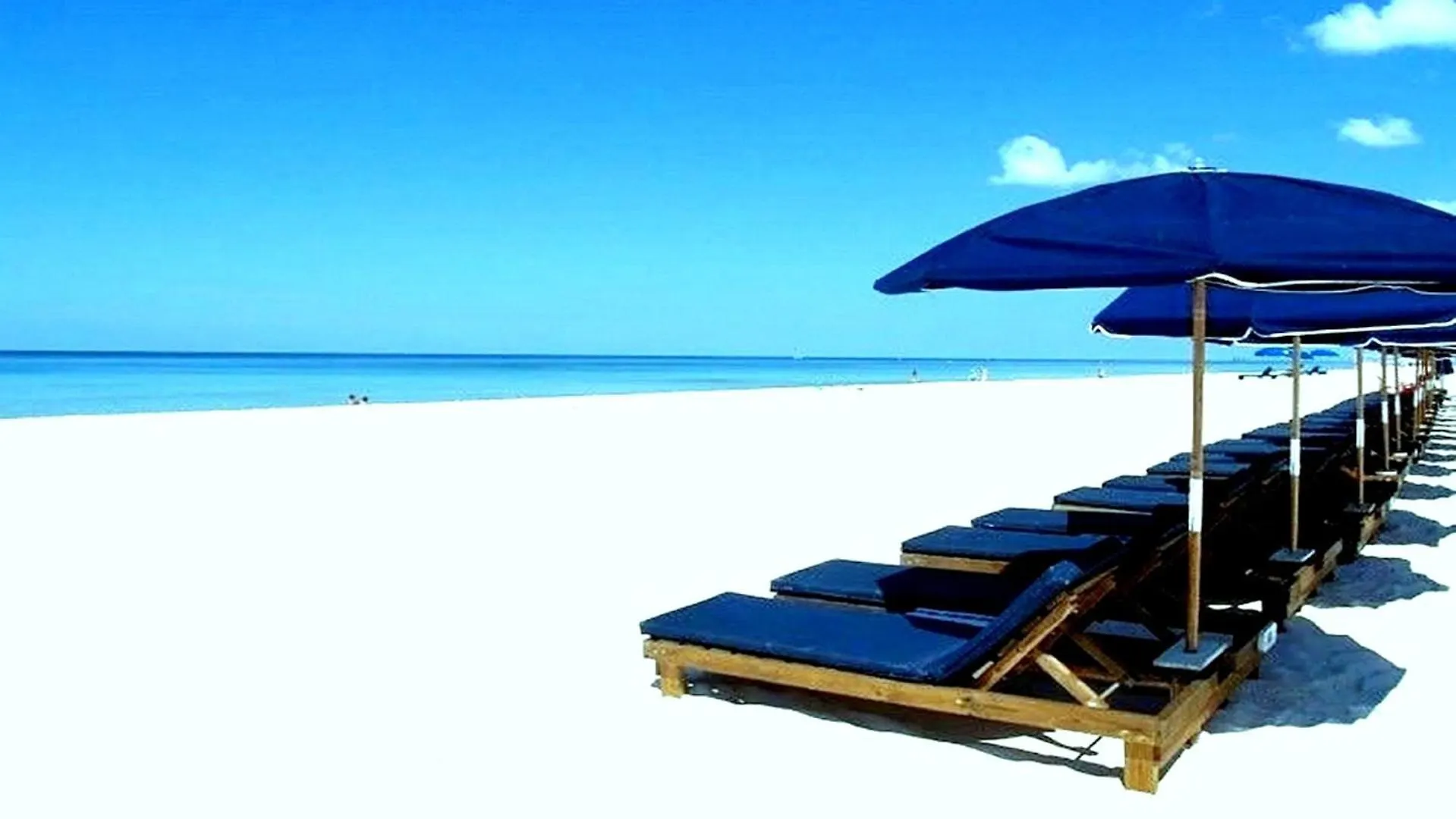 Aparthotel Tropic Winds Condo Panama City Beach
